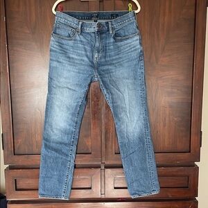 J. Crew Classic medium wash flex  Straight leg Jeans